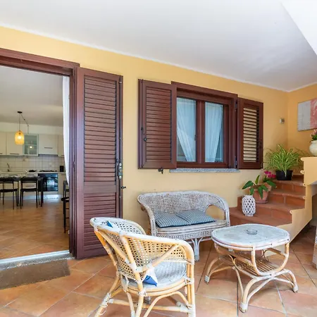 Aetos With Shared Swimming Pool - Hill Porto Pino