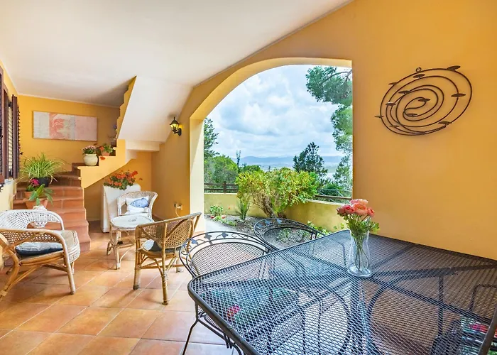 Aetos Hill * Porto Pino
