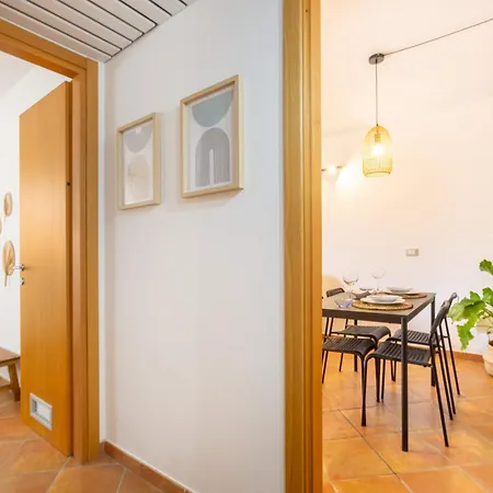 Aetos With Shared Swimming Pool - Hill Apartment